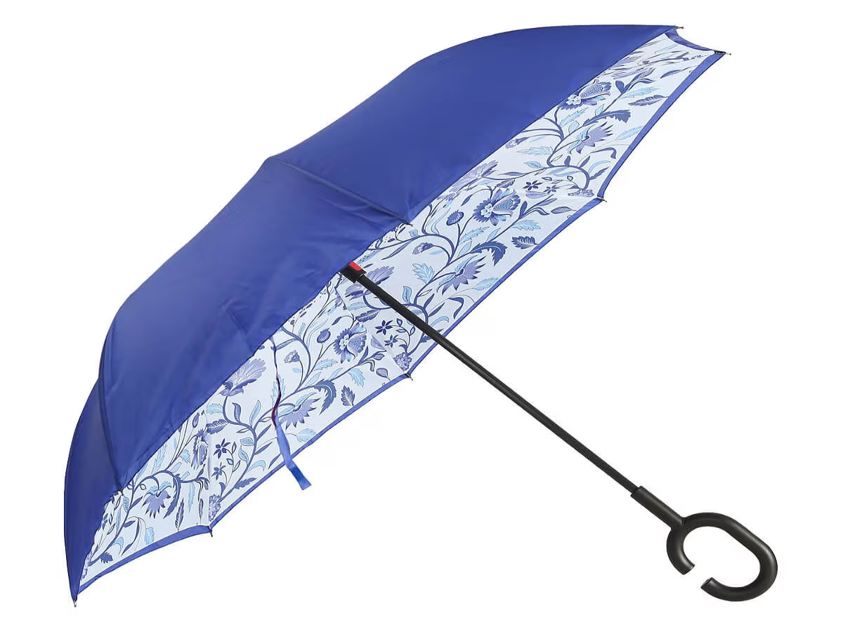 Protect Your Hair From Rainwater
