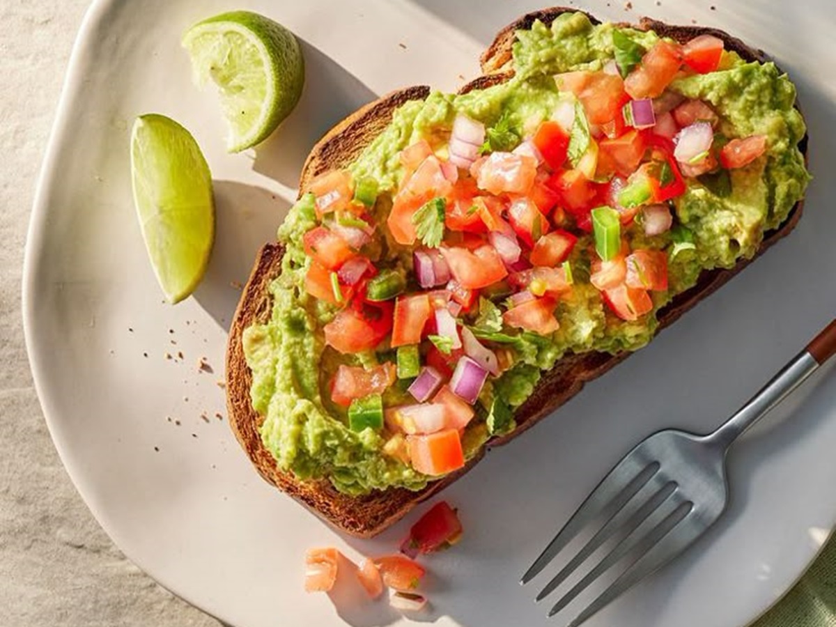 Avocado and Egg Multigrain Toast