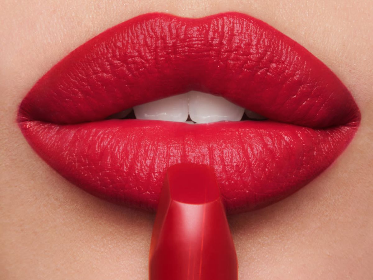 Classic red- Timeless Glamour