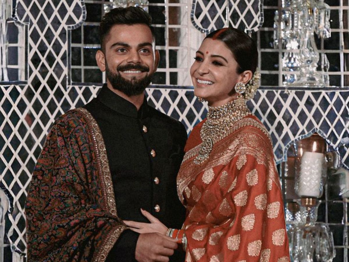 Traditional attire, Modern love