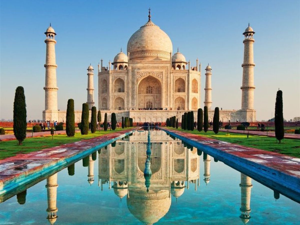 Taj Mahal (India)