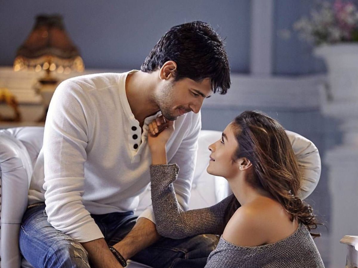 Kapoor & Sons (2016)