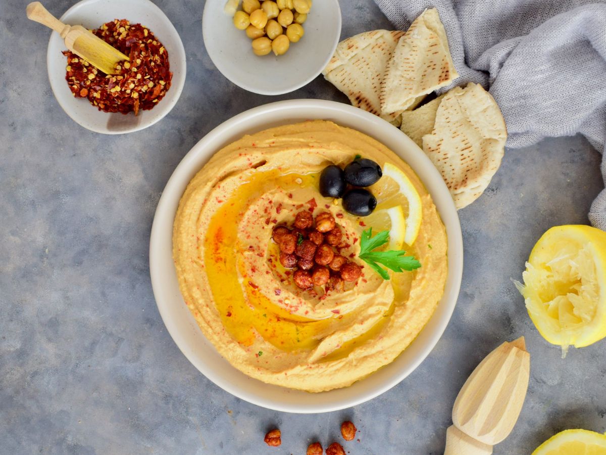 Midday Snack with Hummus