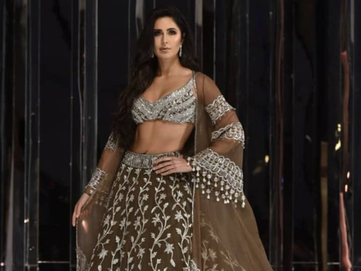 Earthy Glam With Silver Embellishments