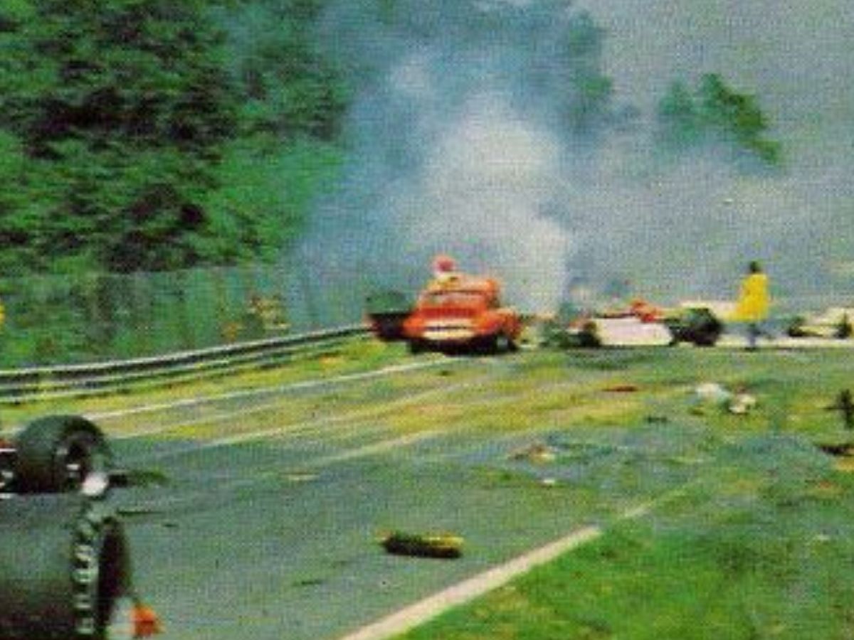 5 crashes