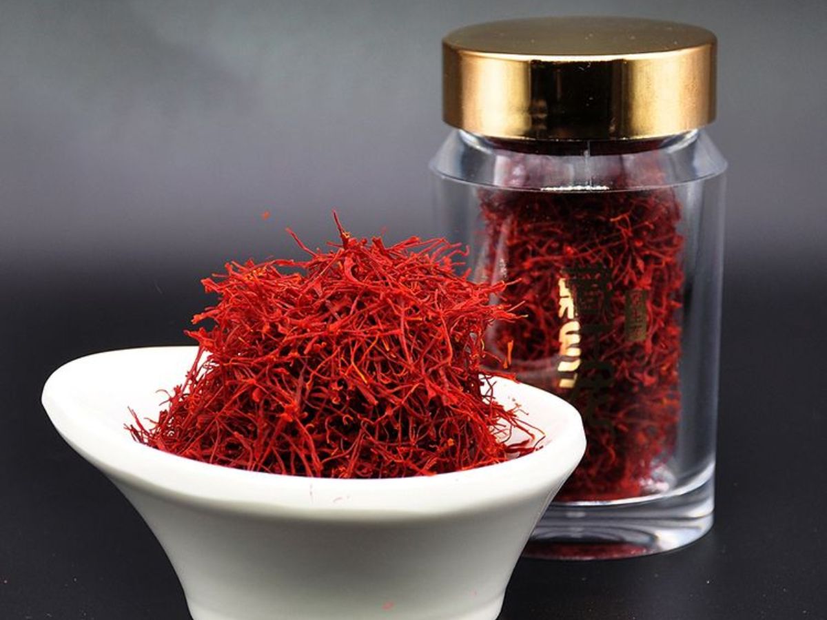 Myth: Saffron Or Specific Foods Will Make The Baby Fairer