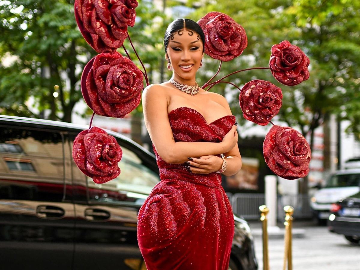 The fans and fashion lovers respond.