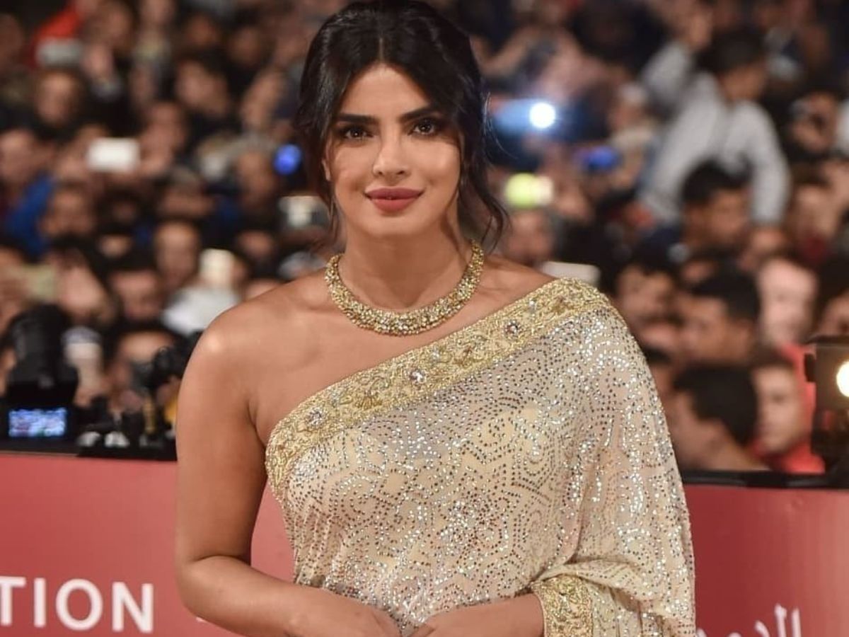 Priyanka Chopra In Sequin Saree