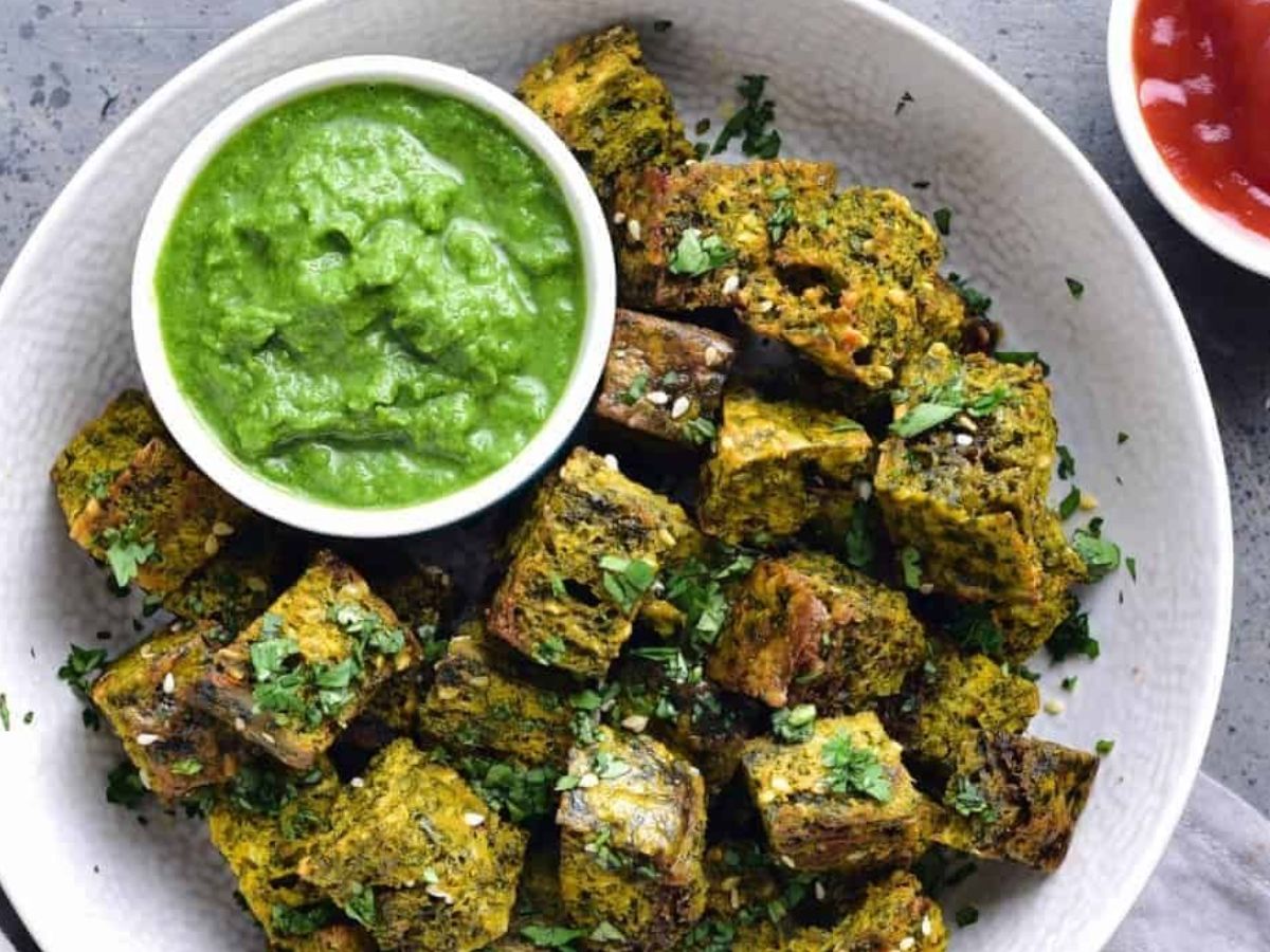 Kothimbir Vadi (Maharashtra)