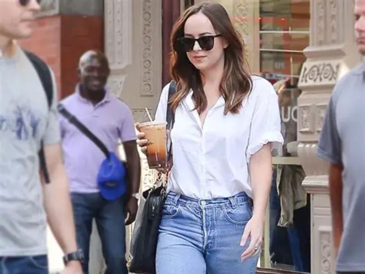 Never Go Wrong High-Waisted Jeans