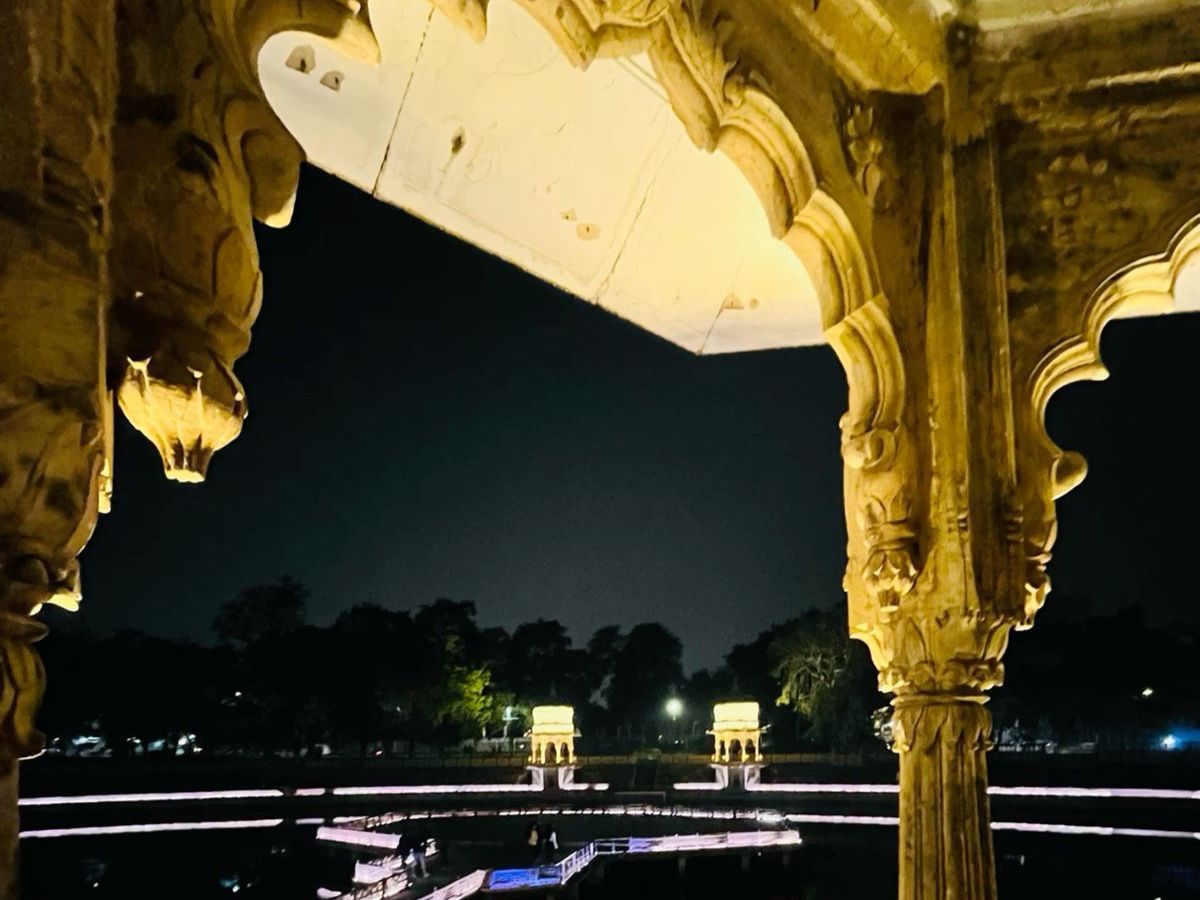 Evening Scenes Of Old Lucknow