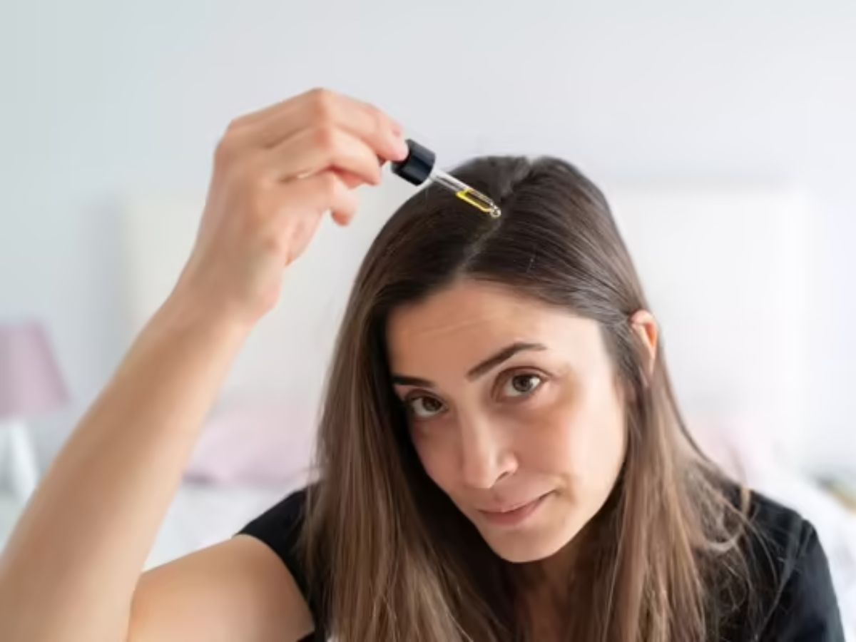 Using Fitkari as a Hair Rinse