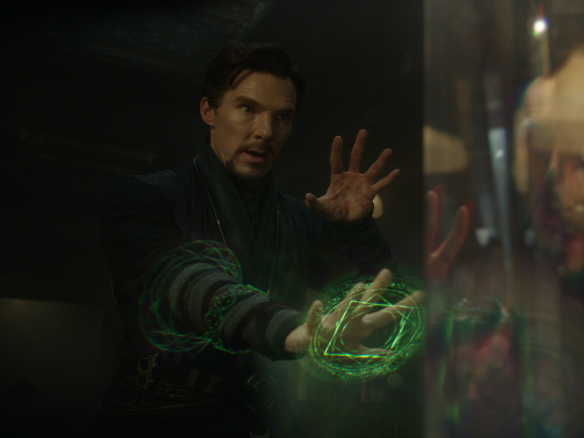 Doctor Strange (2016)