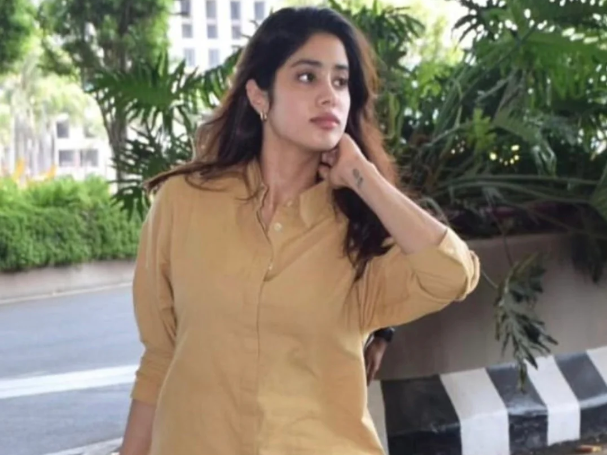 Mustard Mood for Airport Runs