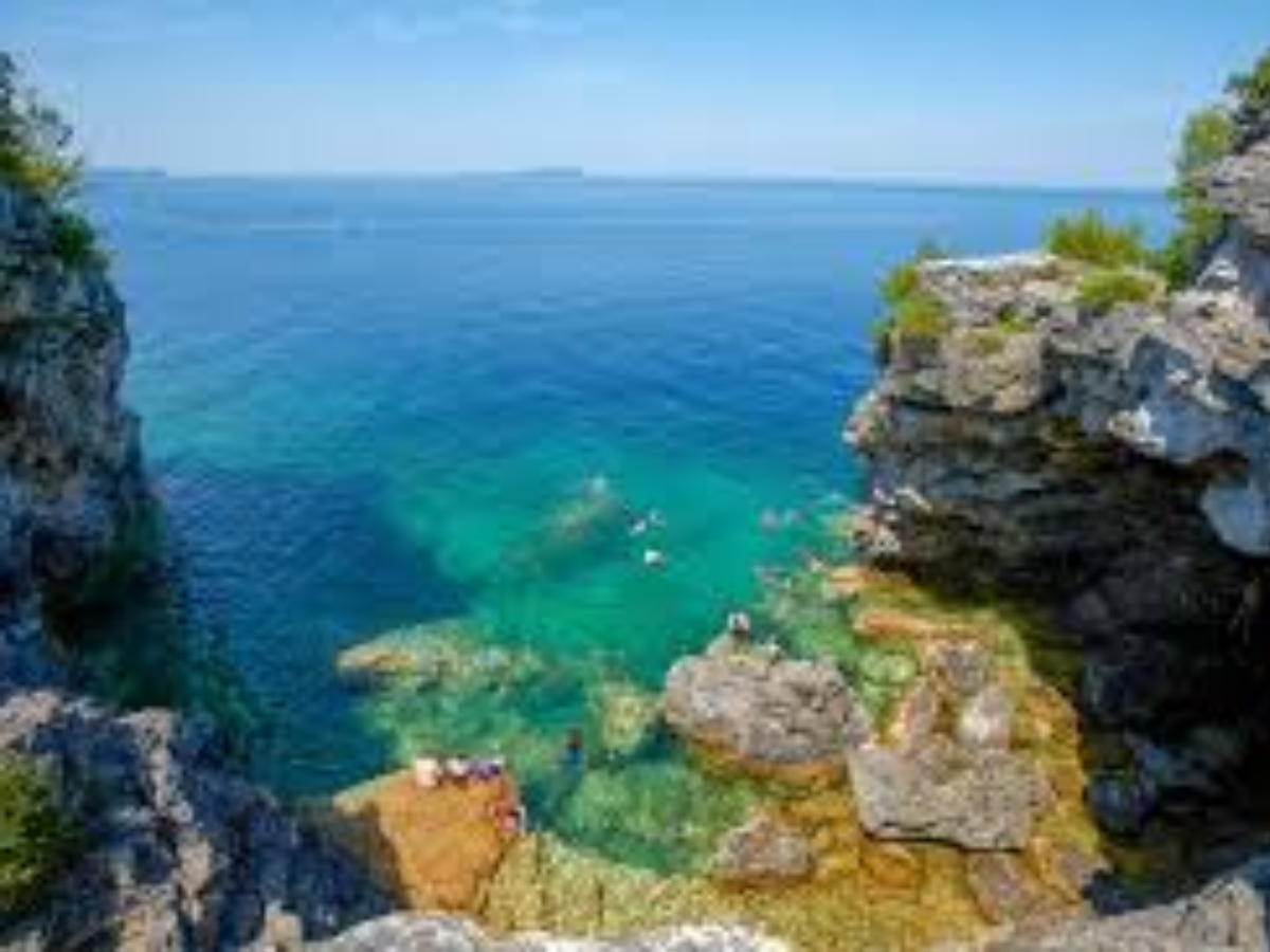 Lake Huron: Located on the border between Canada and the United States.