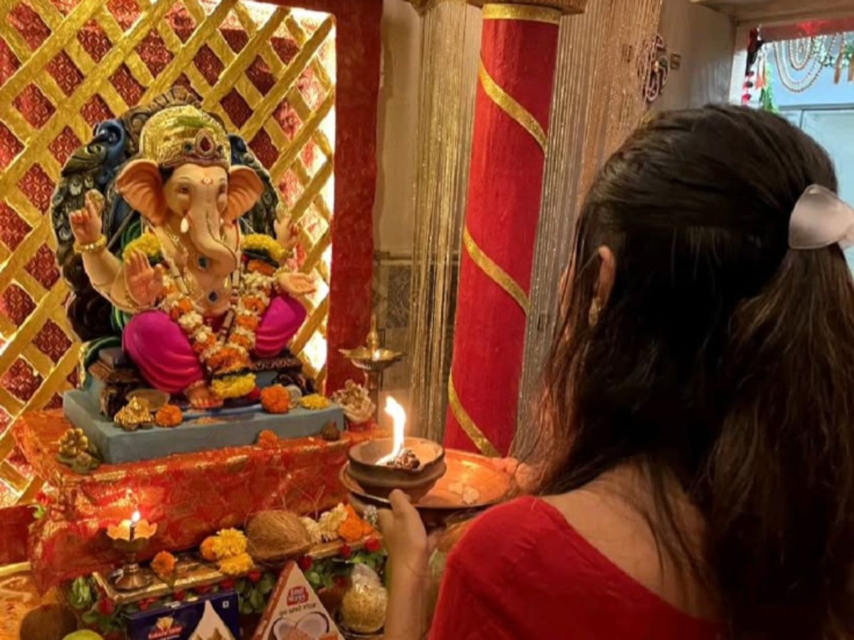 Daily Aarti chanting