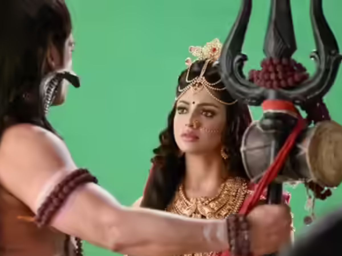 Akanksha Puri- Vighnaharta Ganesha