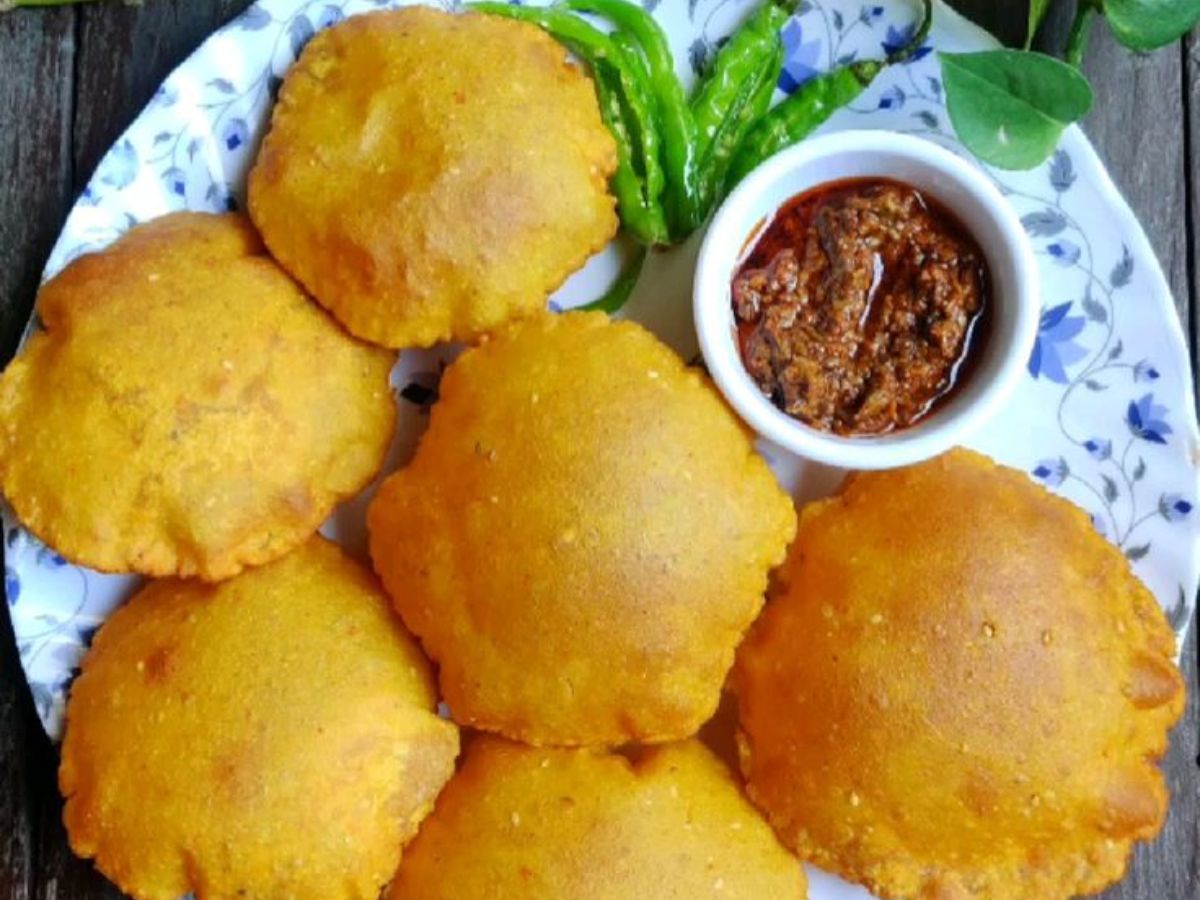 Uttar Pradesh- Pera and Poori Sabzi