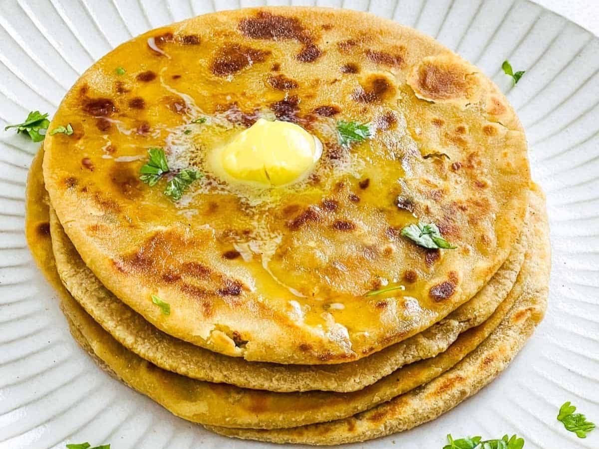 Aloo paratha (no onion)
