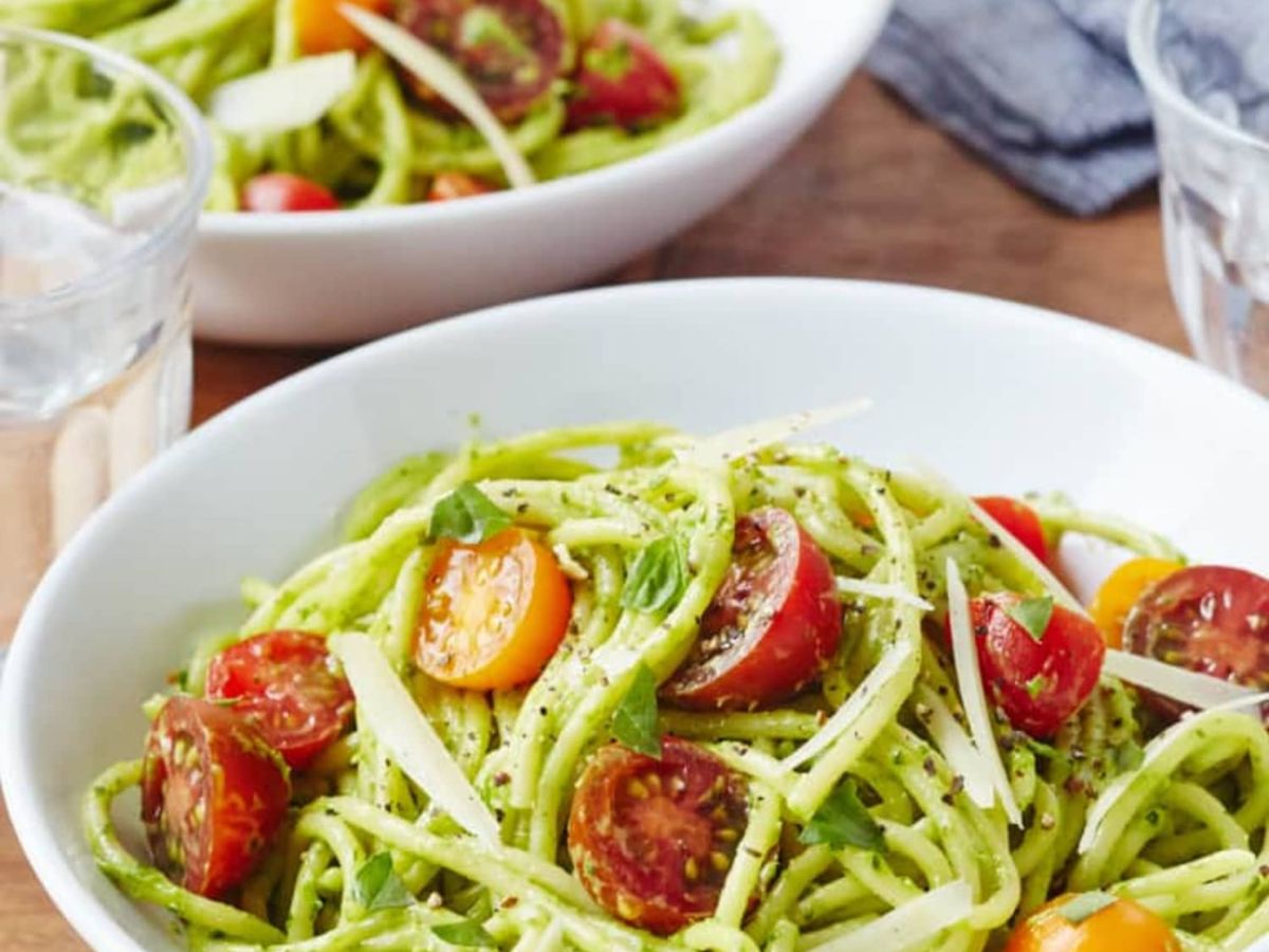 Avocado pasta sauce
