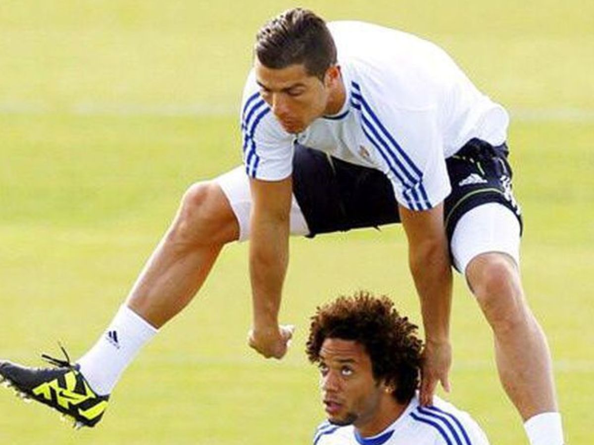 top 5 football frienships