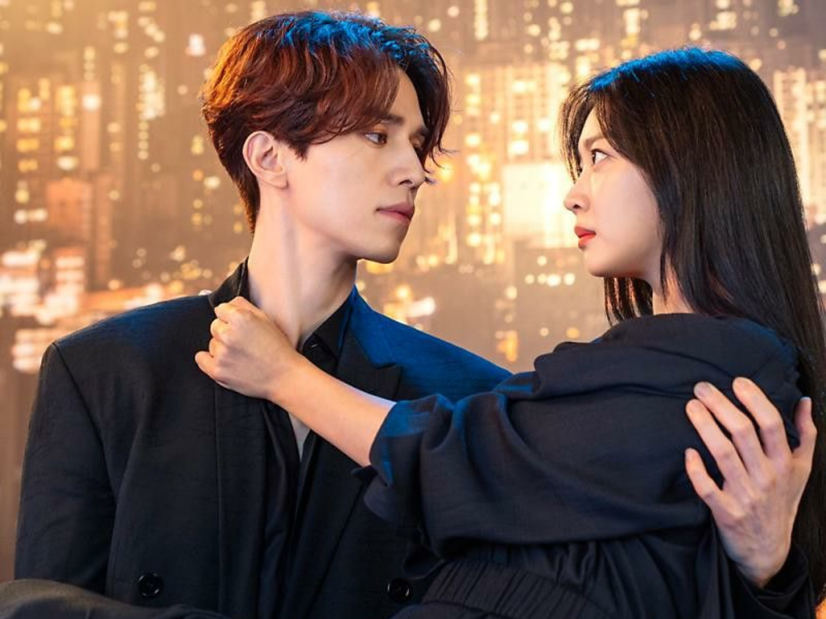 Tale of the Nine Tailed (2020)