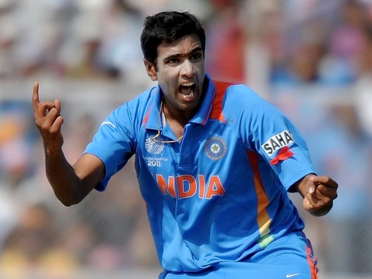 India vs Australia (2013)