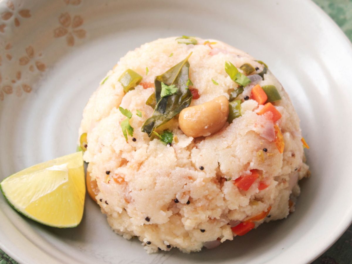 Upma (Semolina Porridge)