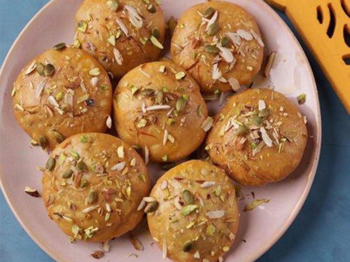 Mawa Kachori