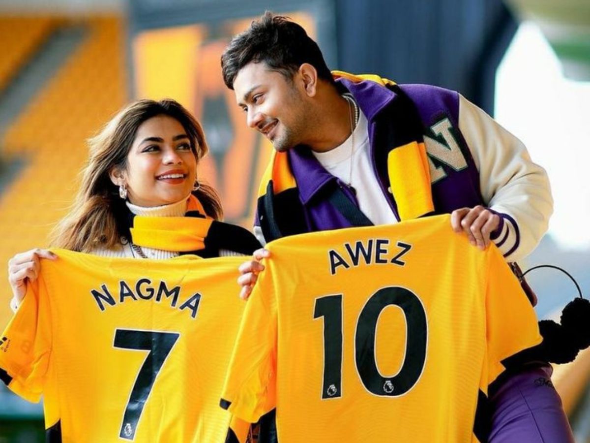 Talking about their rough past