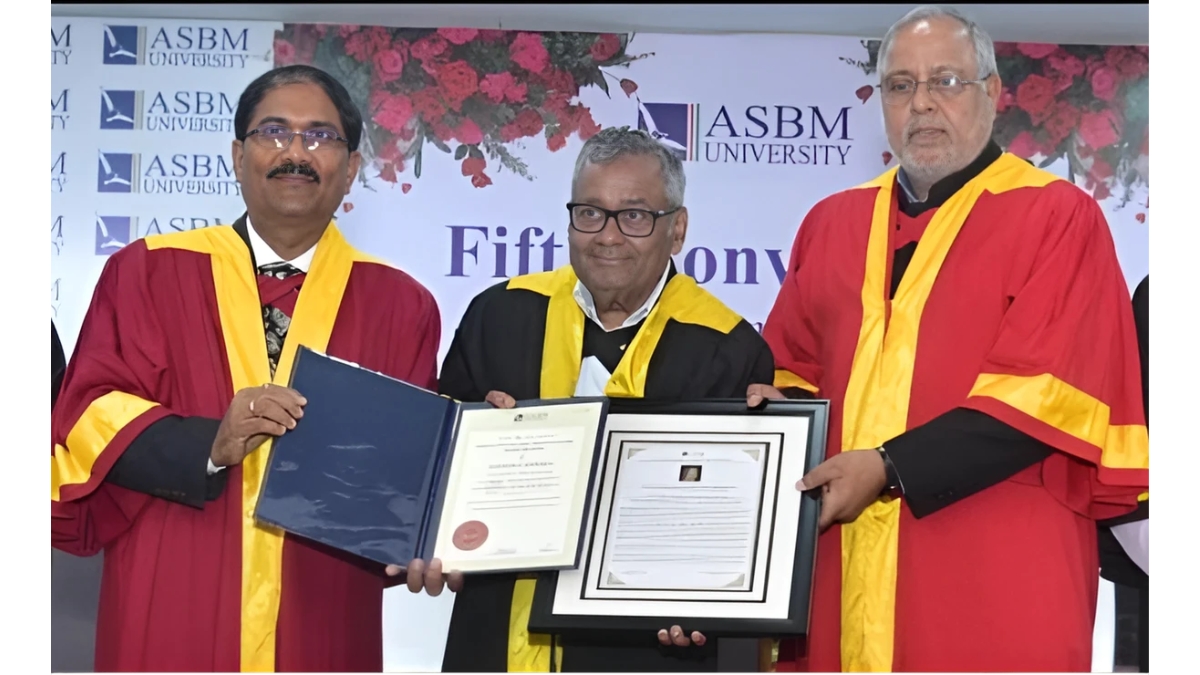 Ravindra Chamaria Receives Honorary Doctorate from ASBM
