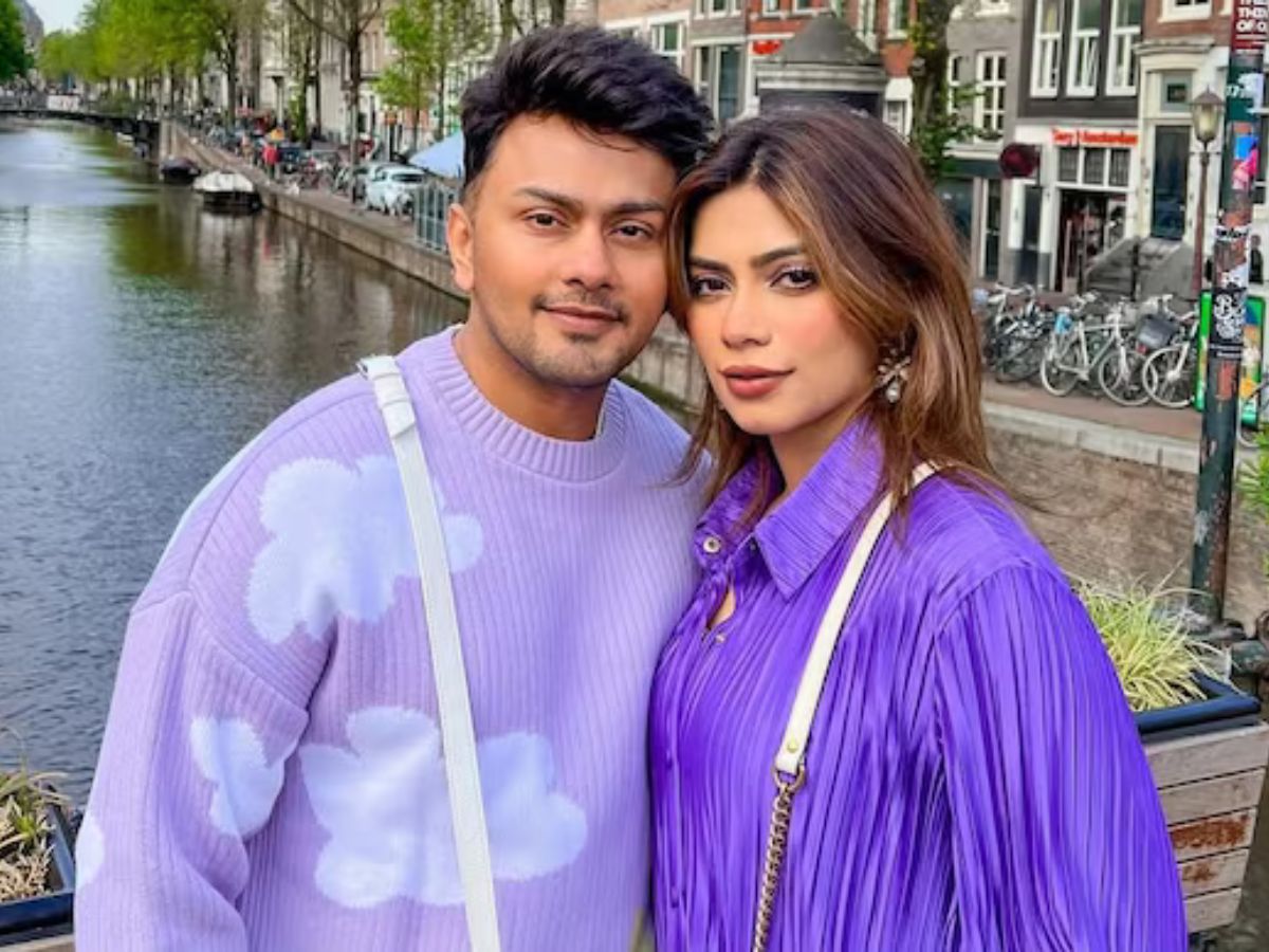 Awez Darbar and Nagma Mirajkar