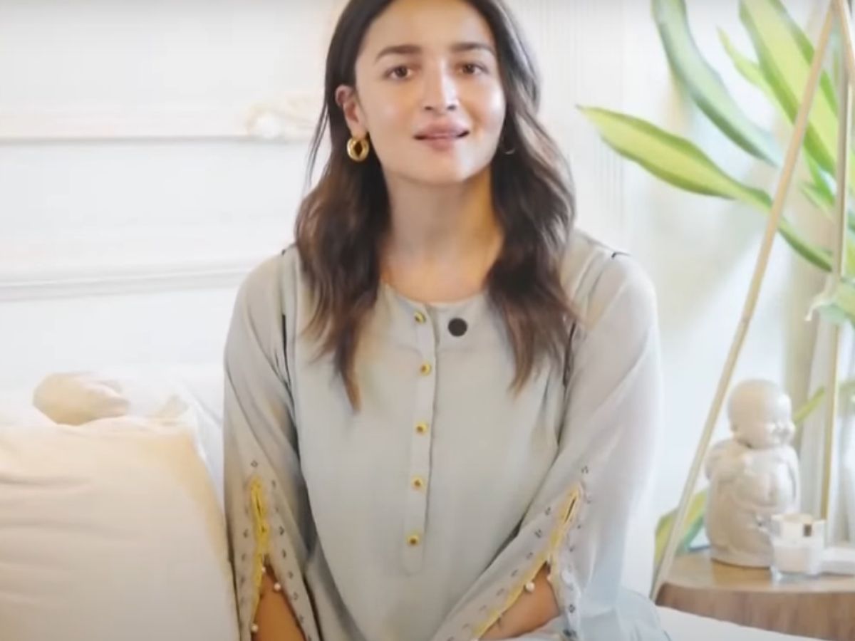 Alia Bhatt wishing Narendra Modi