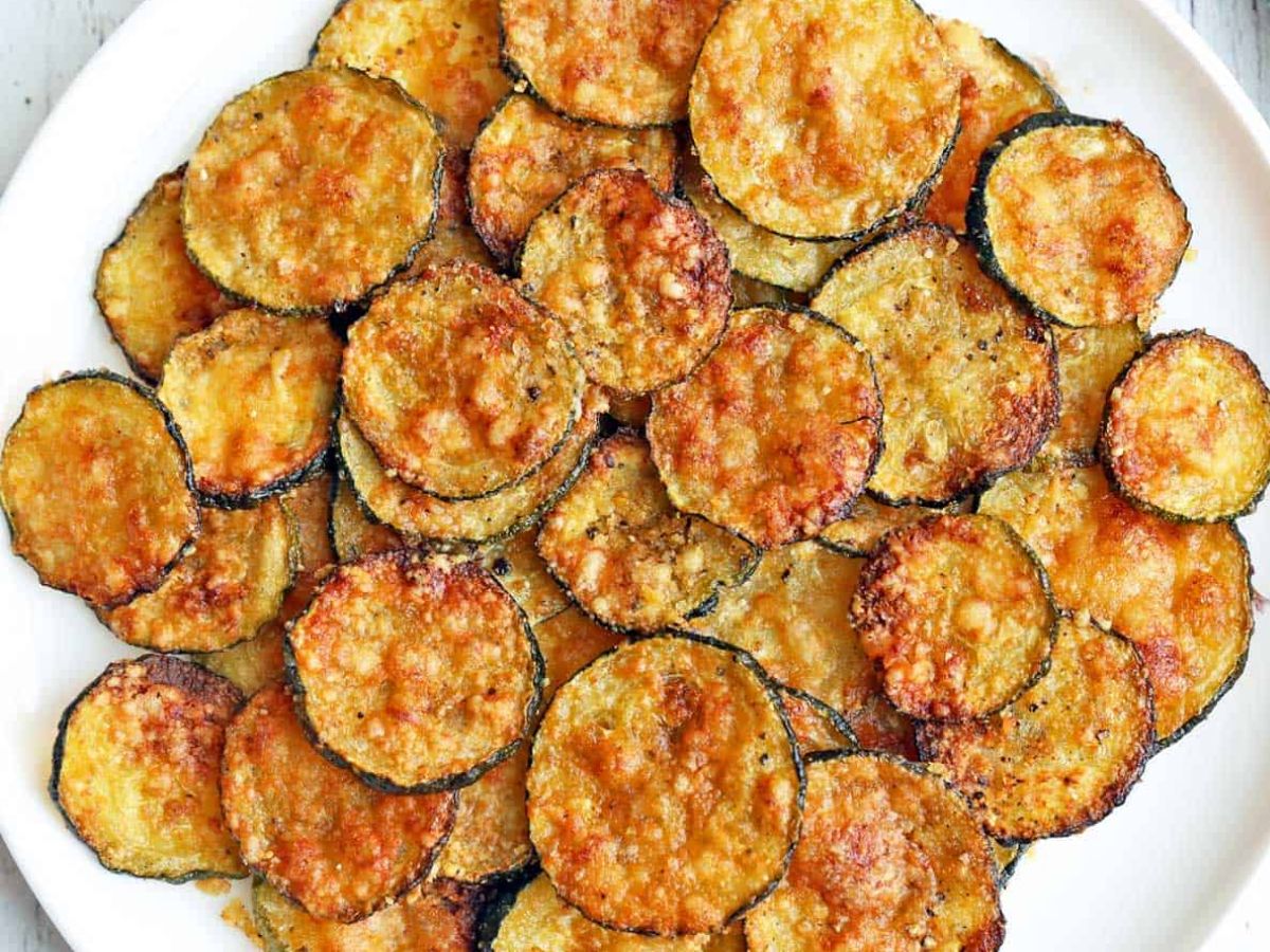 Zucchini Peel Crisps