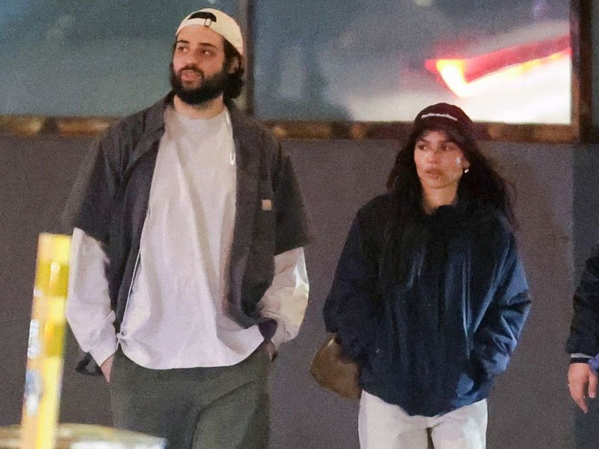 Zoë Kravitz & Noah Centineo