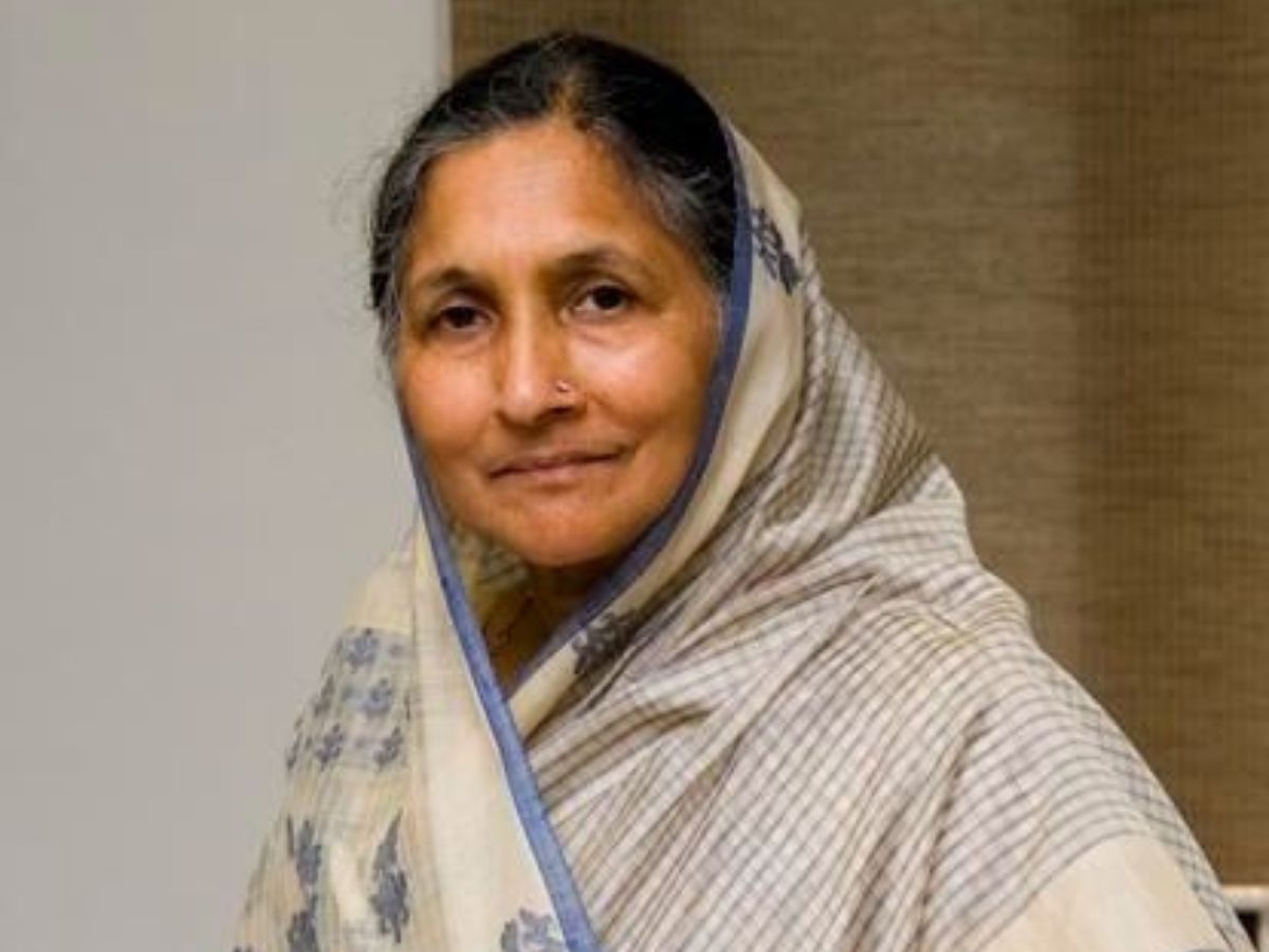 Savitri Jindal & Family – $33 Billion