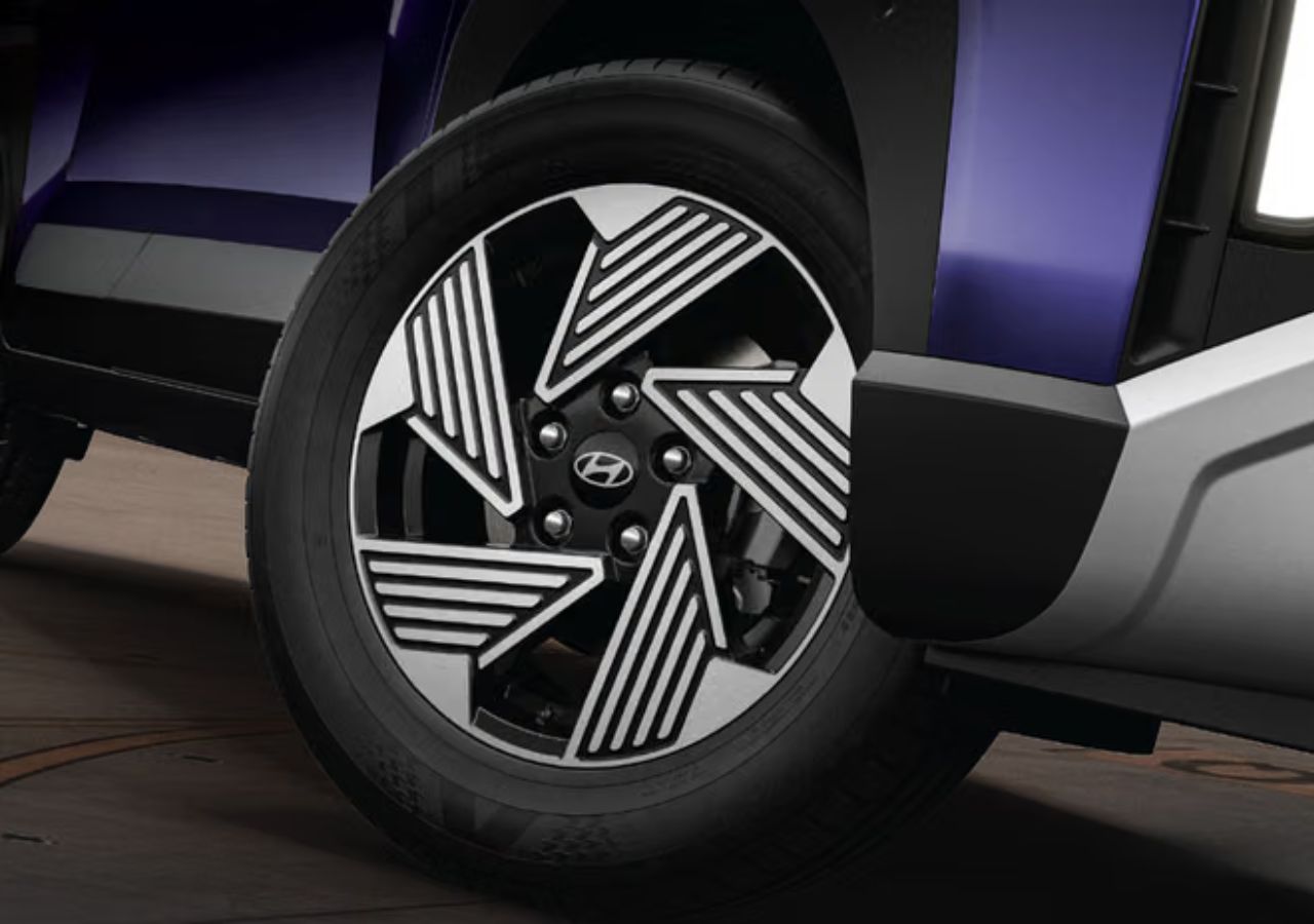 New Hyundai Venu Wheel Design