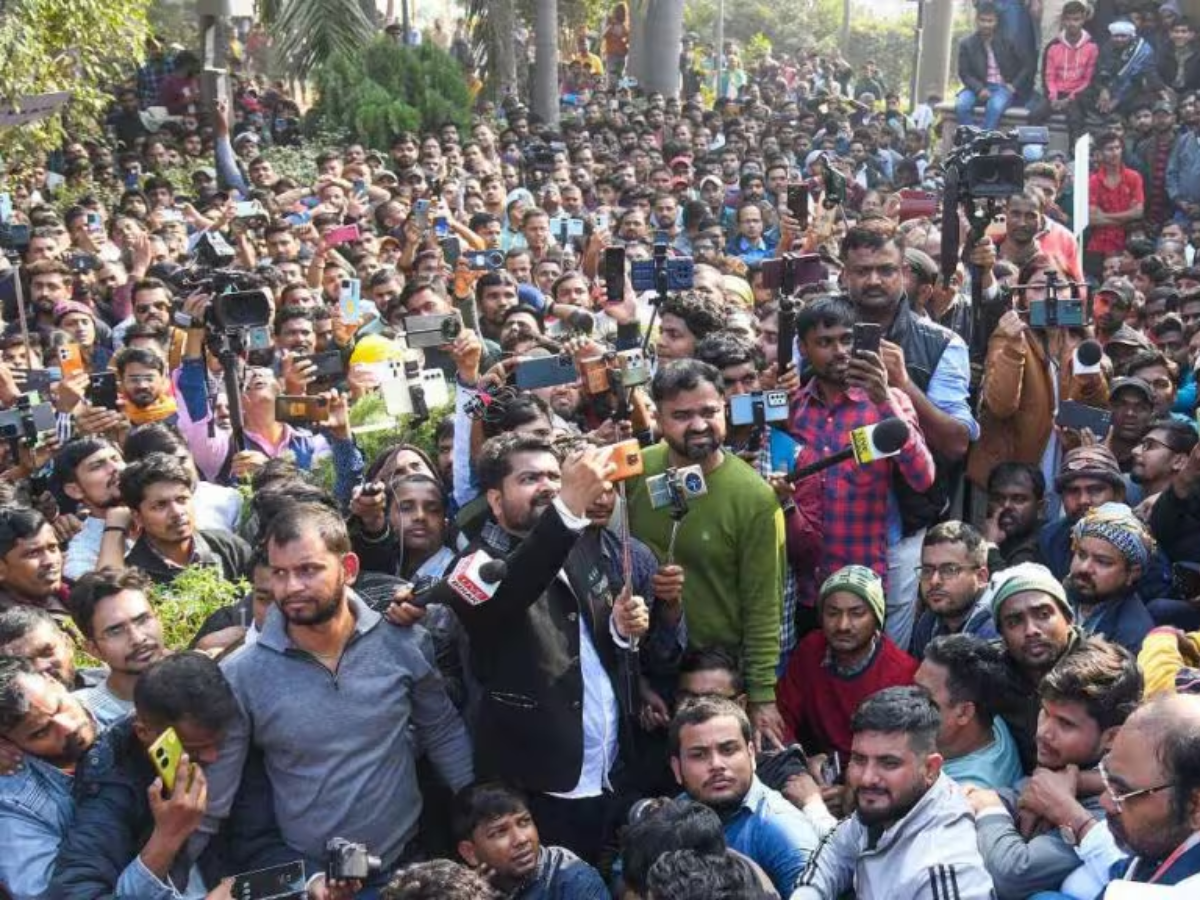 3. 2018 BPSC Exam Protest