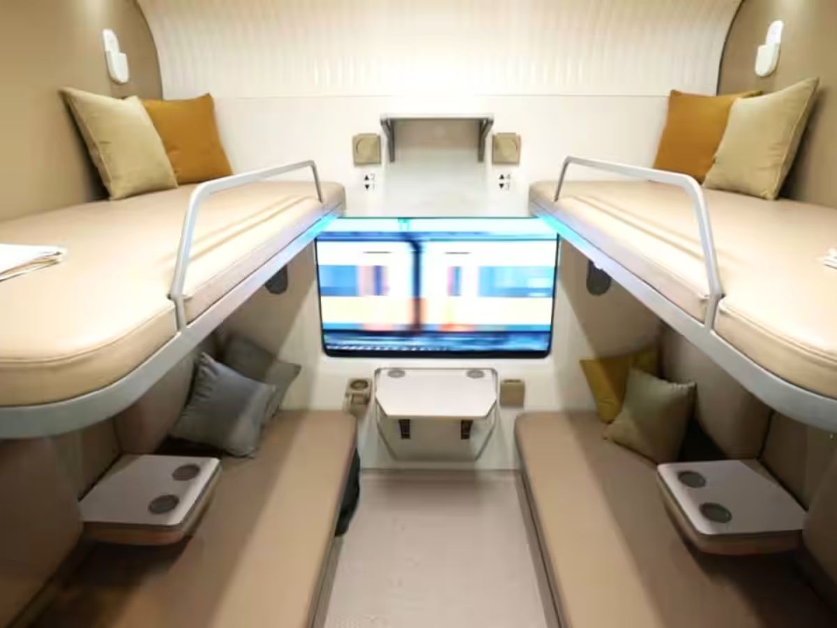 Combines safety and smart tech for a modern travel experience