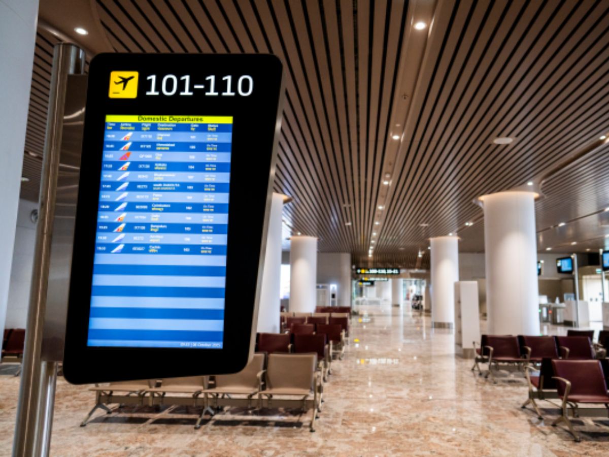 Cargo and Maintenance Hub