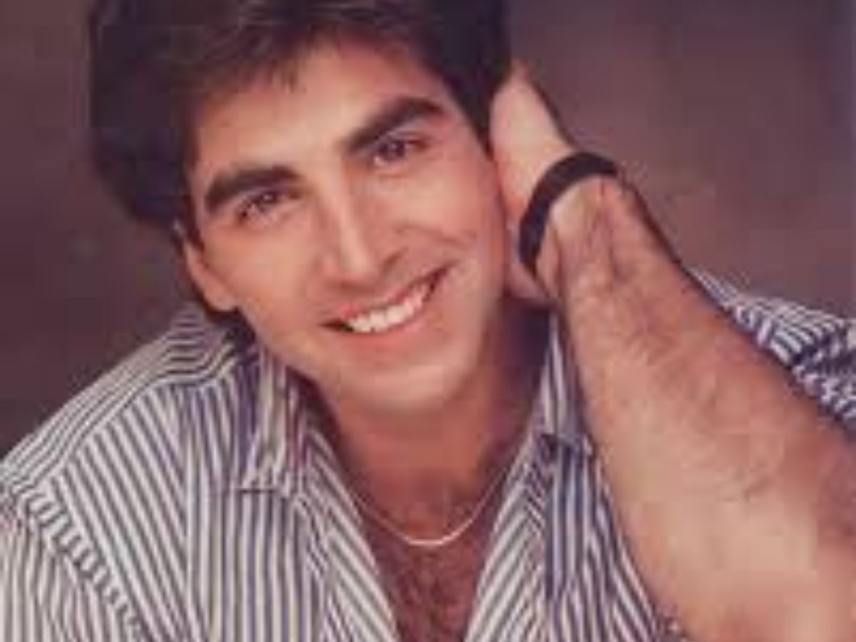 Akshay Kumar - ₹2,500 crore