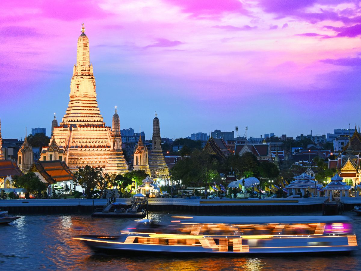 Bangkok Magic: Christmas in the City of Lights