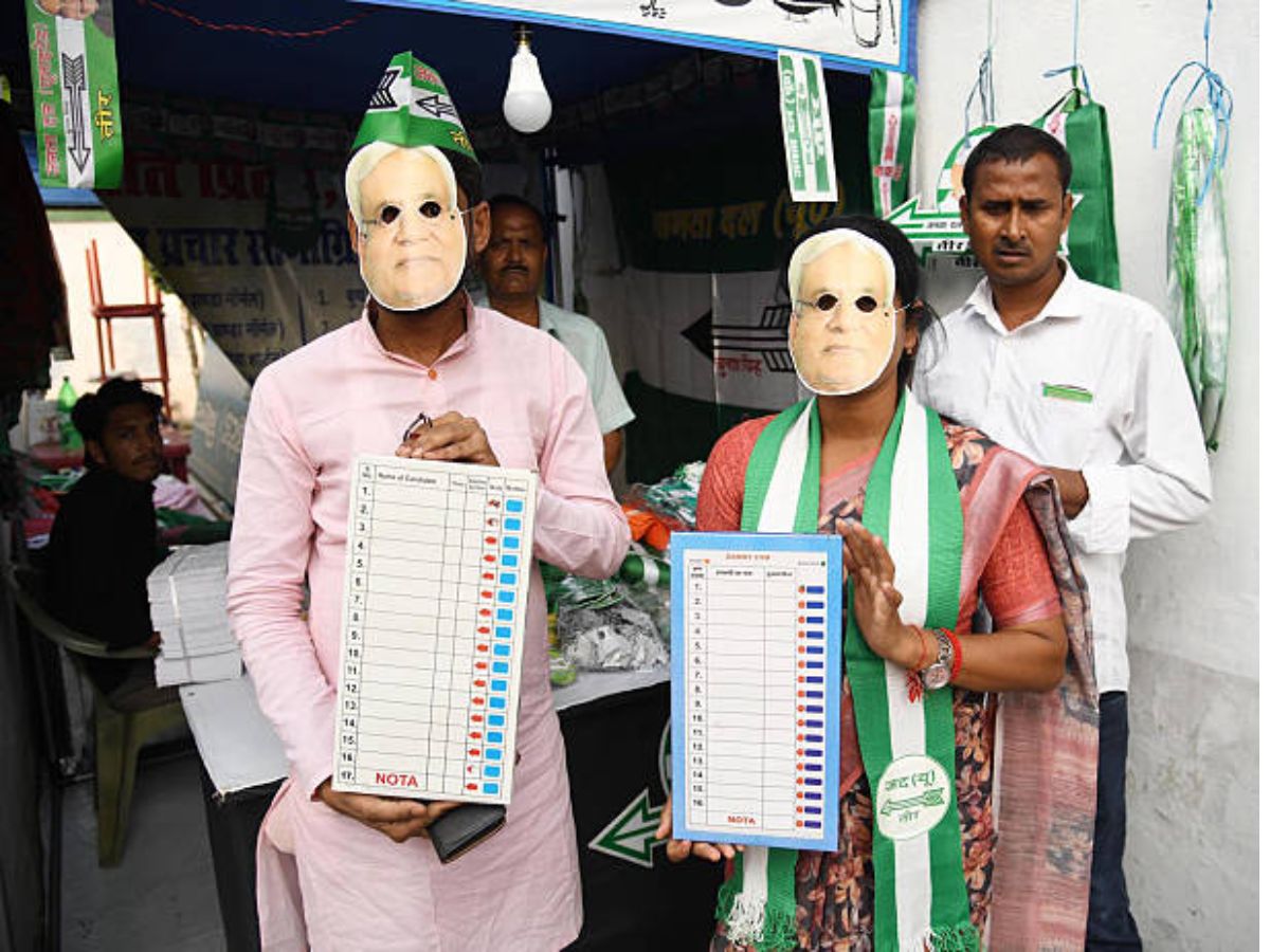 Masks Worn at Polling Places
