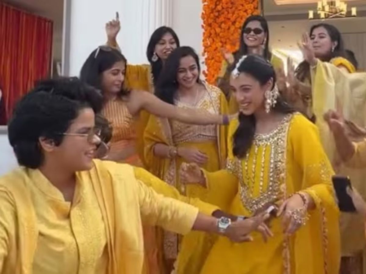 Smriti’s Elegant Look Takes Center Stage