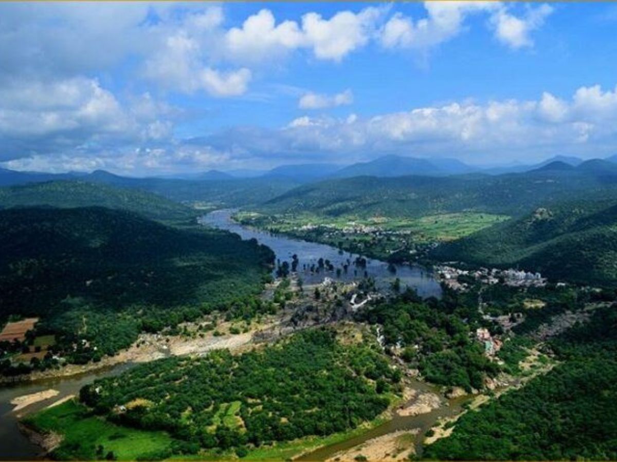 Hogenakkal Waterfall – Tamil Nadu