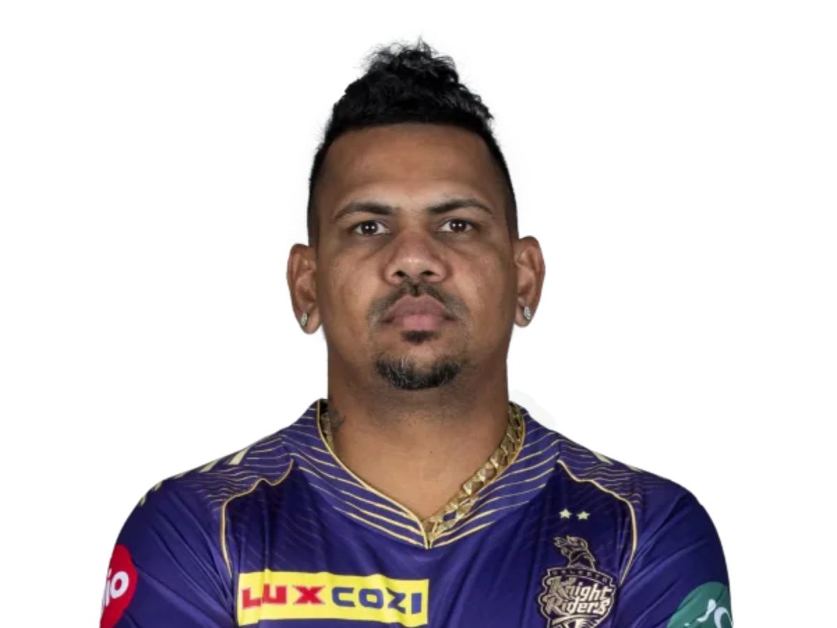 Sunil Narine (32 Matches)