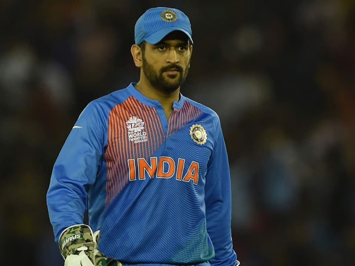 MS Dhoni (264 sixes):