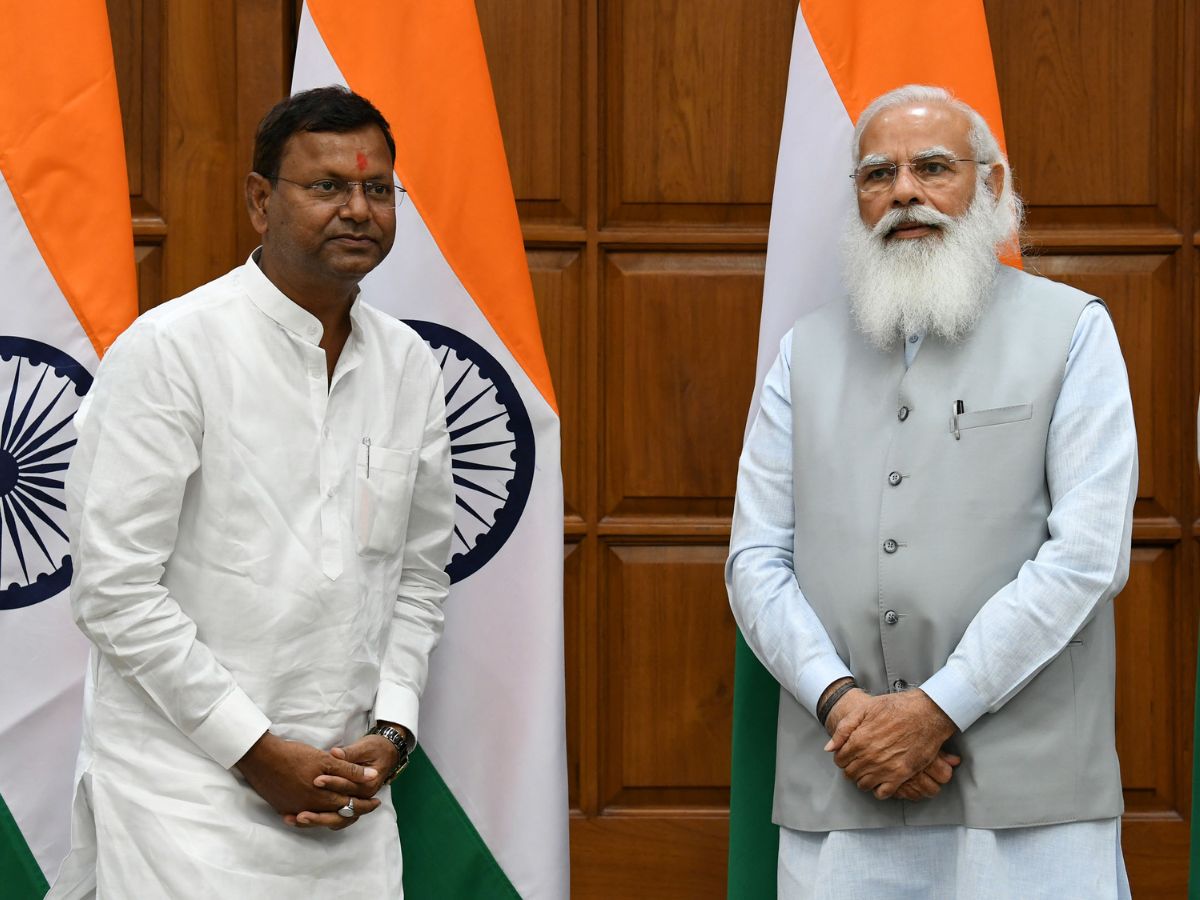 When Modi Walked to Pankaj Chaudhary’s Home