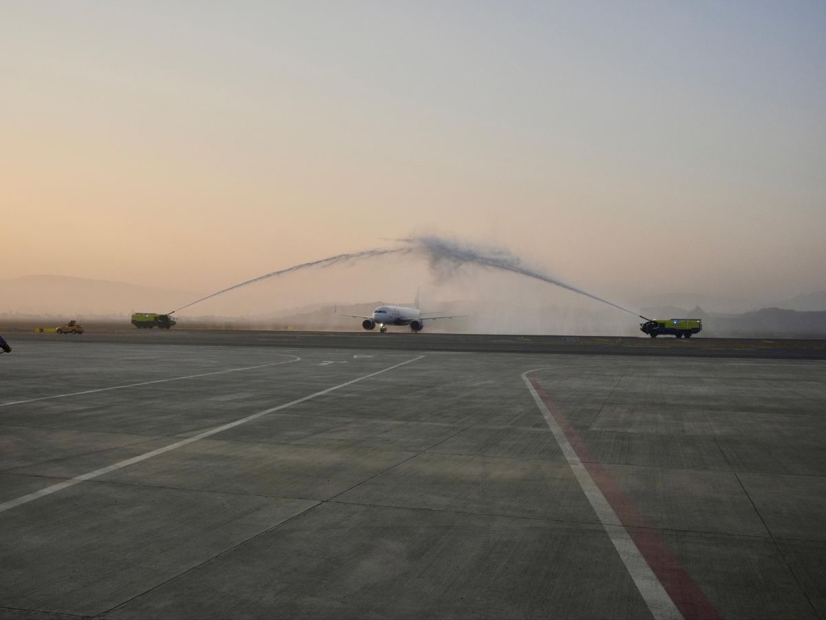 Airport Connectivity