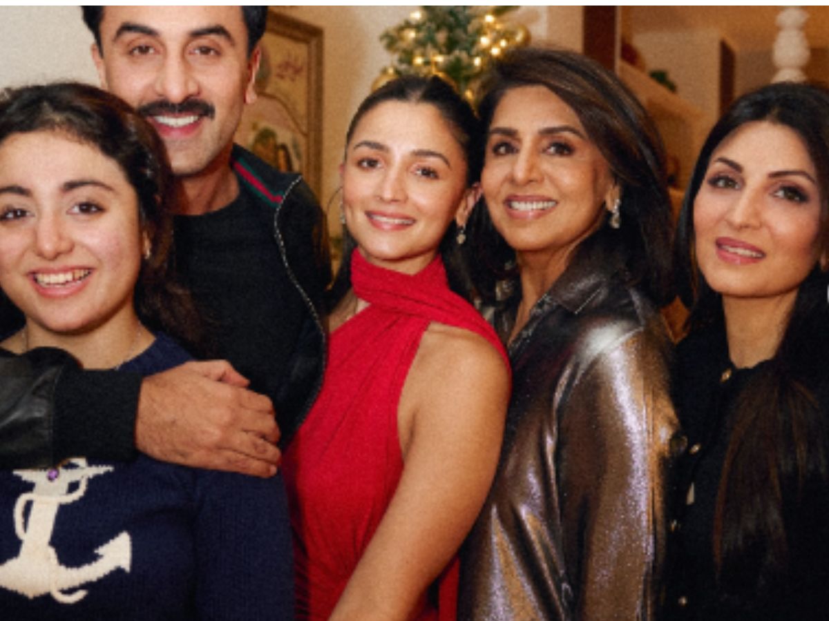 Intimate Family Gathering